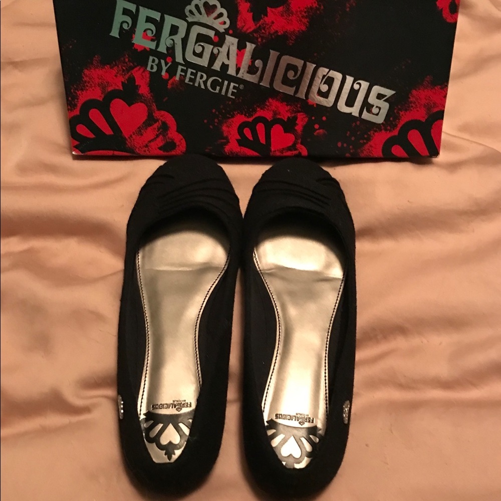 Women’s flats